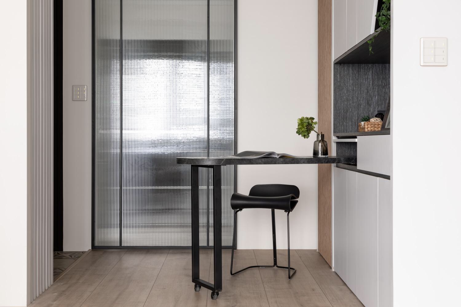 現(xiàn)代簡(jiǎn)約裝修效果圖