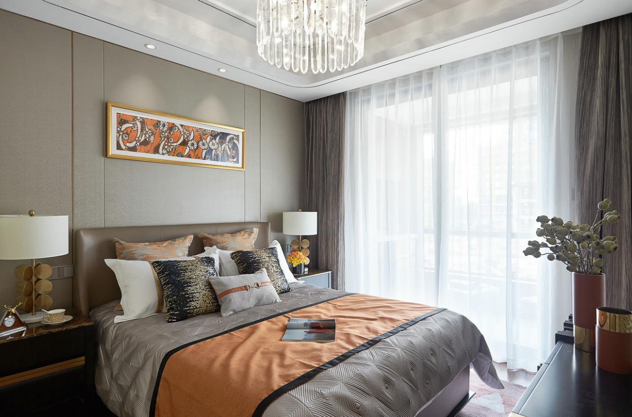 輕奢風(fēng)格臥室裝修效果圖