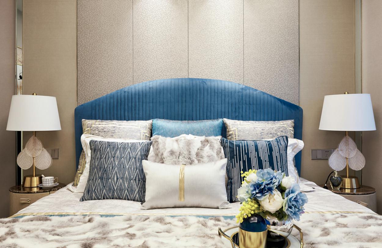 輕奢風(fēng)格臥室裝修效果圖